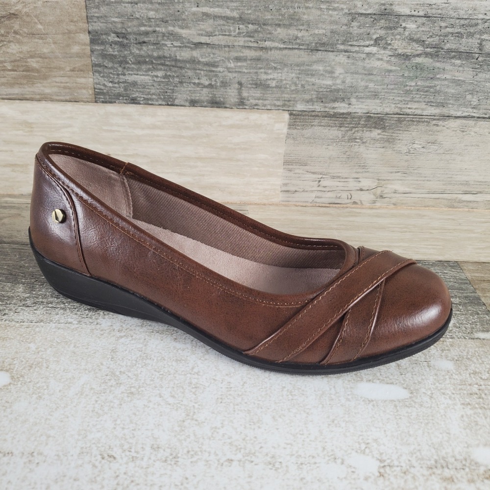 Lifestride Loyal Womens Ballet Flats Sz 7 W Dark Tan Dusty Slip On